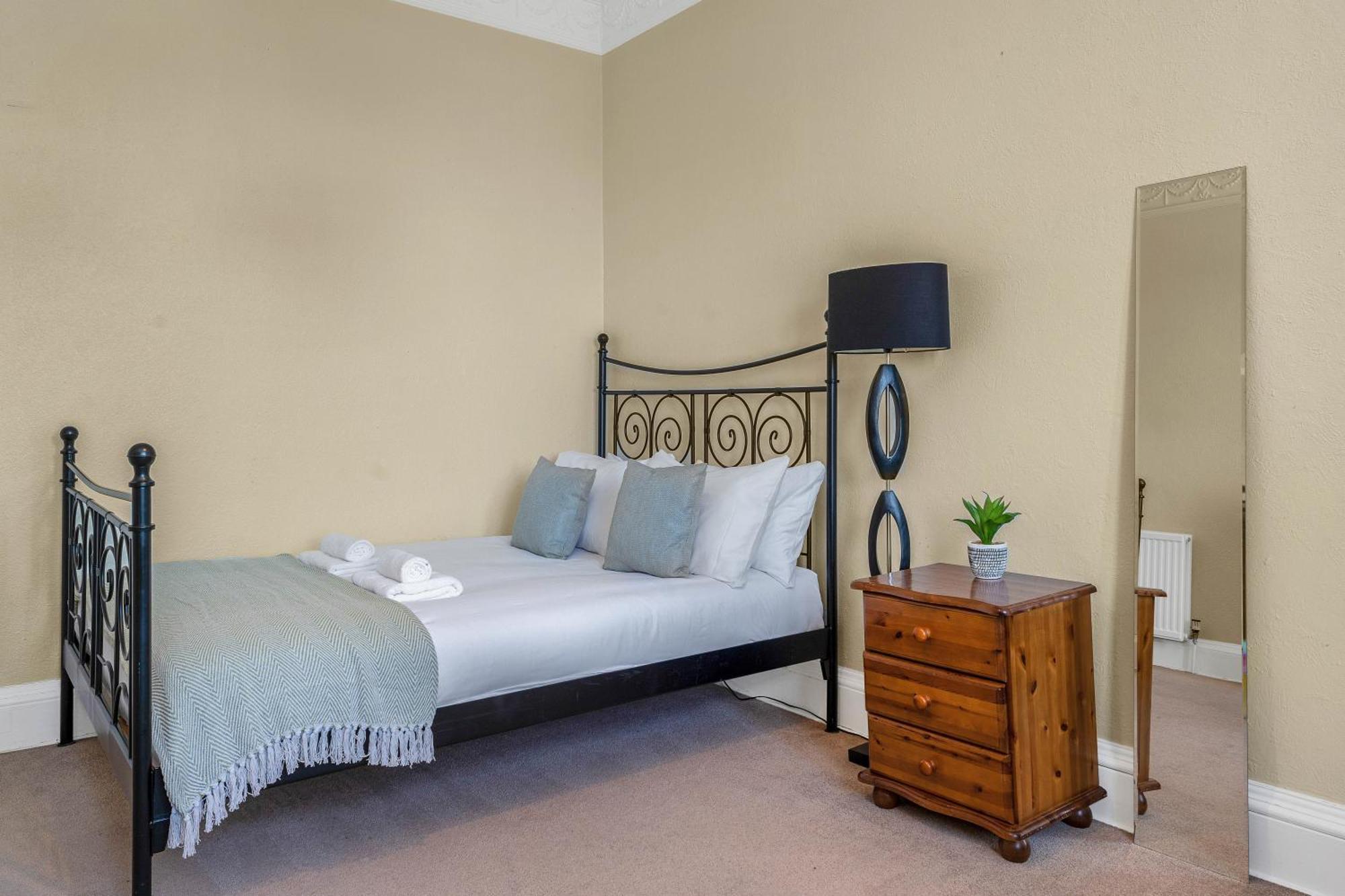 Marchmont Traditional Apartments Edinburgh Bagian luar foto