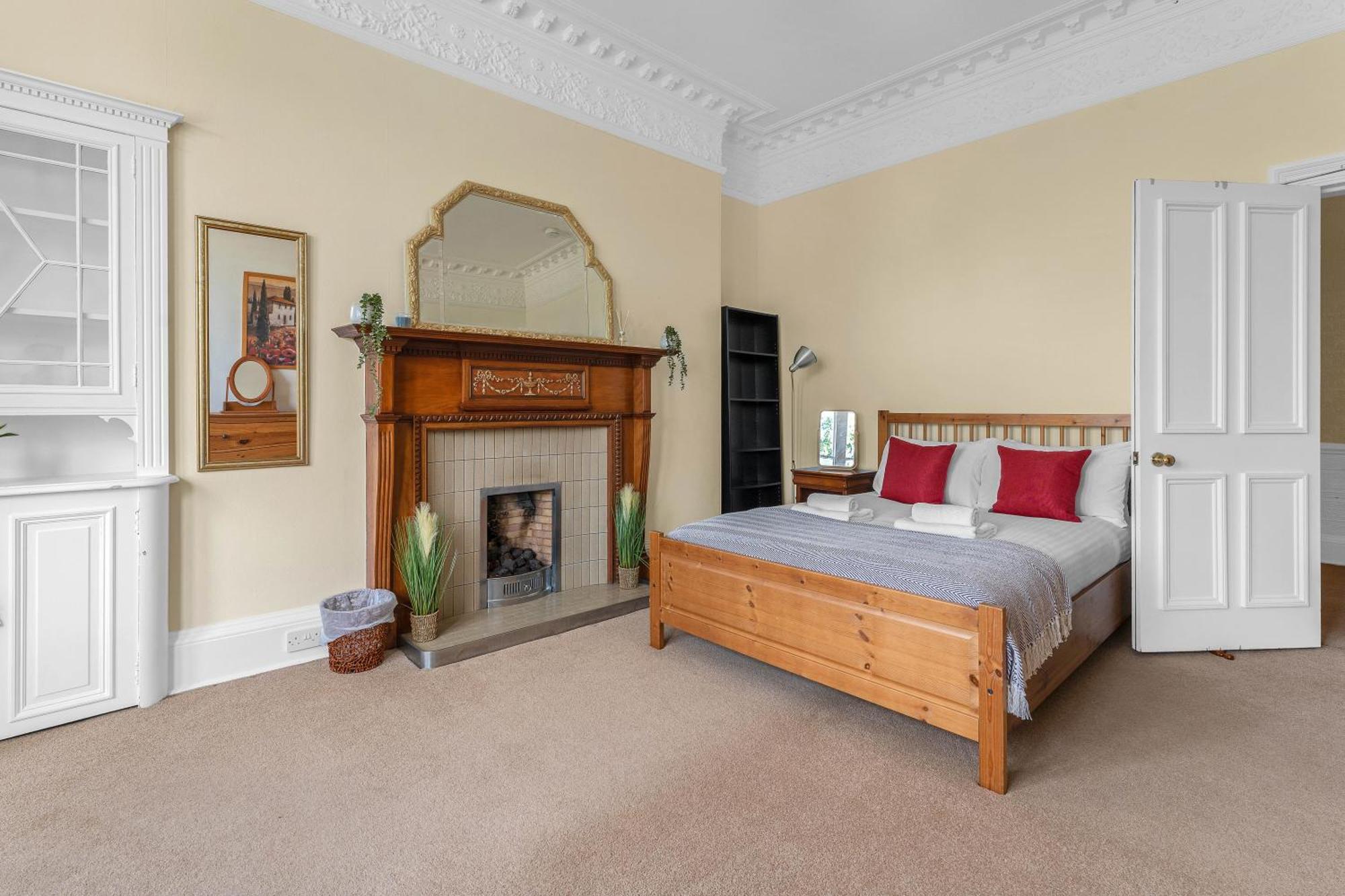 Marchmont Traditional Apartments Edinburgh Bagian luar foto